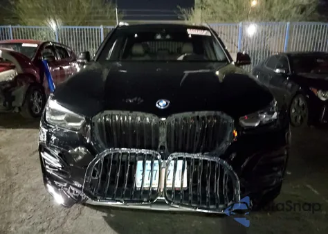 2023 BMW X5 xDrive45E z USA, uszkodzony, nr VIN 5UXTA6C01P9P57261